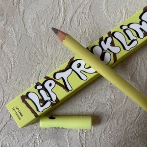Made by Mitchell Lip Trick Lip Liner Pencil in Deep Delivery BNIB